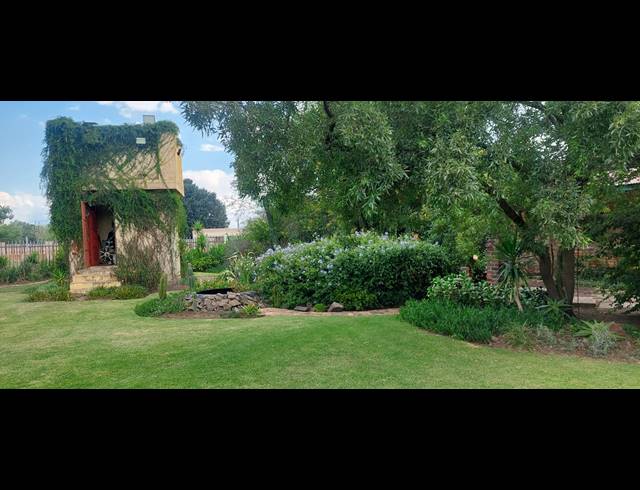 3 BEDROOM HOUSE FOR SALE IN DEVON